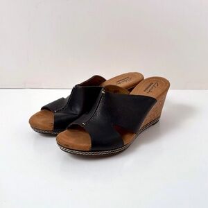 Clarks Lafley Mio Top Wedge Sandals - Women's Size 7 - Black and Tan - Cute